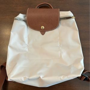 Longchamp cream backpack - never used. Bought in Paris in April 2023